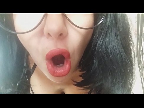 ❤️ Amor, la teva madrastra no et deixarà anar a l'escola avui... Et necessito massa... ❌ Vídeo de sexe a nosaltres ☑