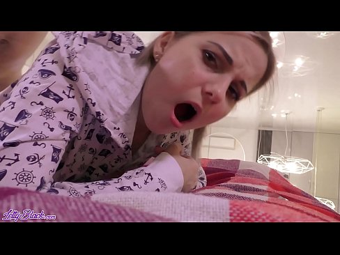 ❤️ La mare sexy s'empassa i el sexe pregistyle - semen de prop ❌ Vídeo de sexe a nosaltres ☑